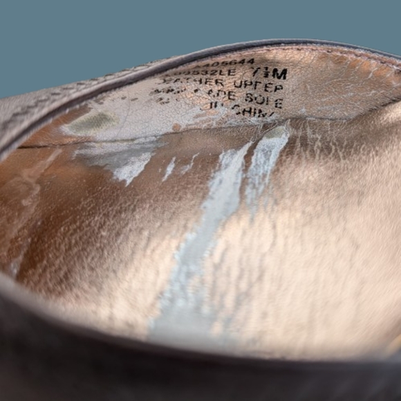 Kenneth Cole Brown leather shoes size 7.5. - Picture 6 of 6